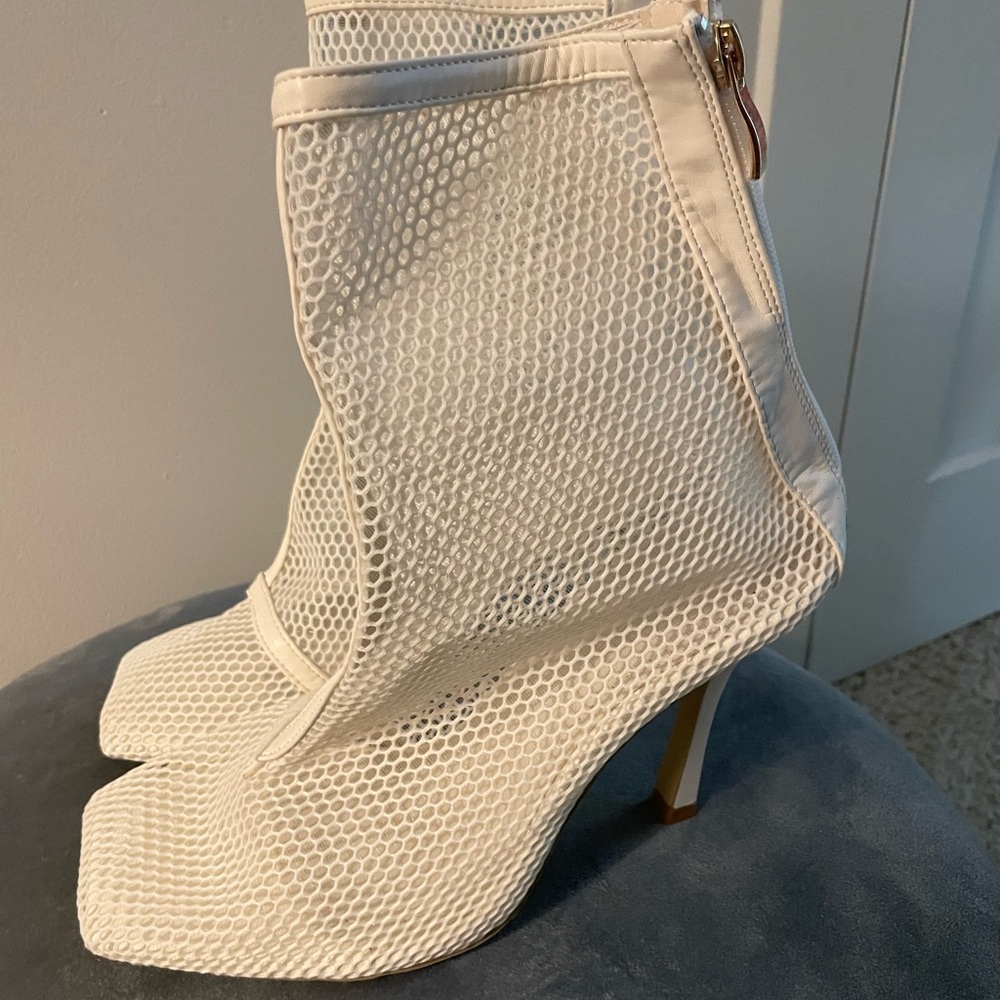 Cute Womens booties